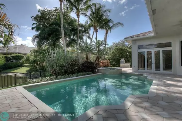 Plantation, FL 33324,651 Carrotwood Ter