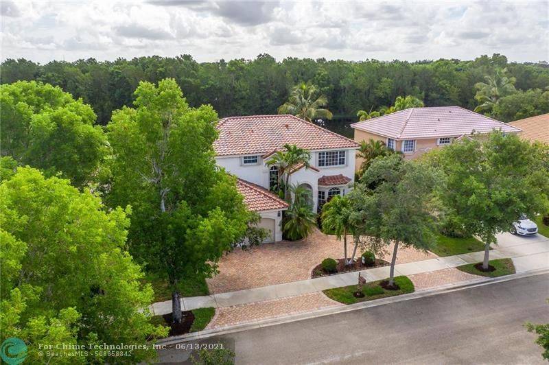 Weston, FL 33326,858 Verona Lake Dr