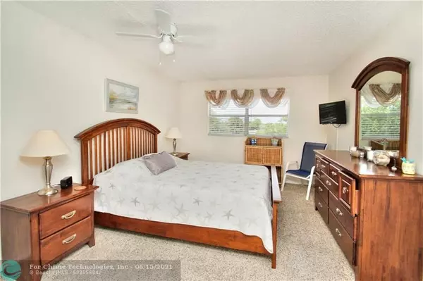 Deerfield Beach, FL 33441,606 SW Natura Blvd  #309