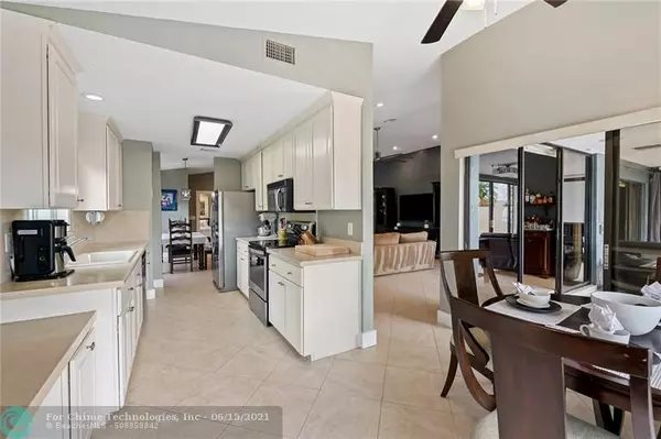 Boca Raton, FL 33428,10255 Sunset Bend Drive