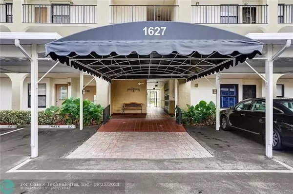 Deerfield Beach, FL 33441,1627 Riverview Rd  #311