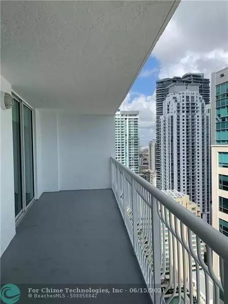 Miami, FL 33131,1200 Brickell Bay Dr  #3906