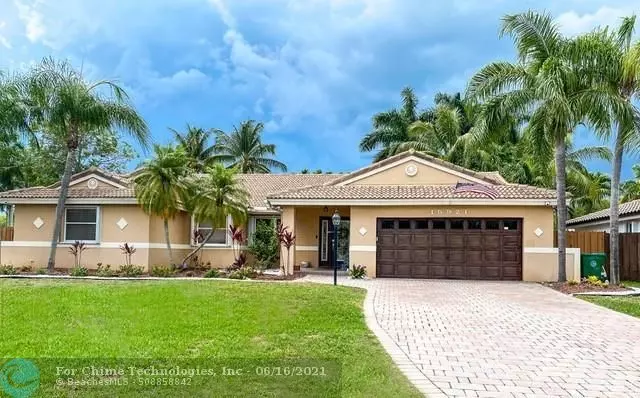 15921 N Sedgewyck Cir, Davie, FL 33331