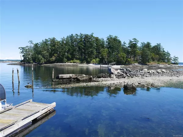 Gulf Islands, BC L1L 1L1,0 Little Shell Island