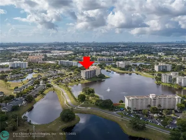 Pompano Beach, FL 33069,3095 N Course Dr  #301