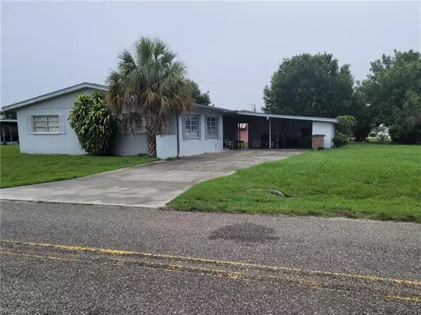 801 Leeland Heights BLVD E, Lehigh Acres, FL 33936