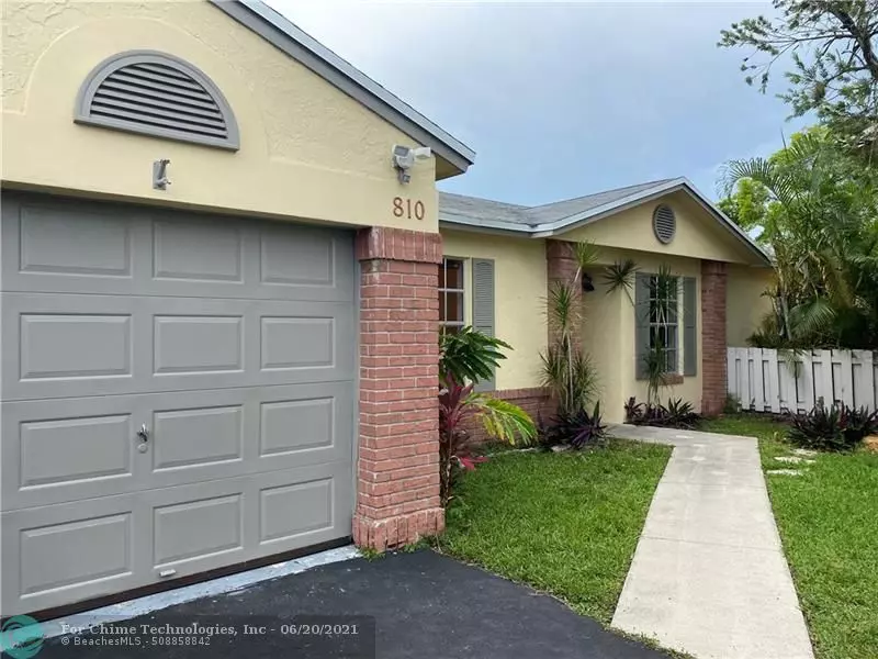 810 Cumberland Ter, Davie, FL 33325