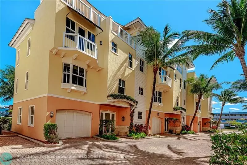 Lauderdale By The Sea, FL 33308,4332 Seagrape Dr  #9