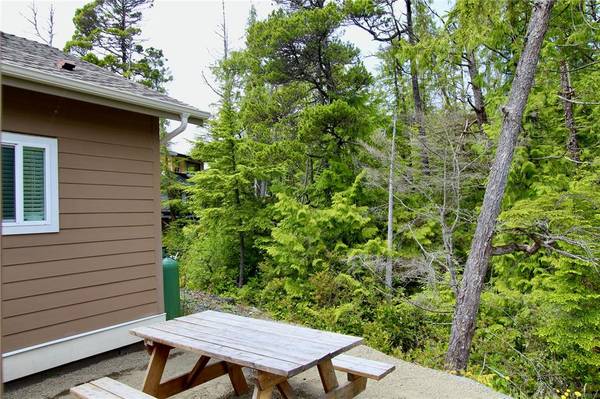 Ucluelet, BC V0R 3A0,1877 Cedar Grove Pl