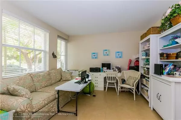 Fort Lauderdale, FL 33312,248 SW 14th Ave  #248