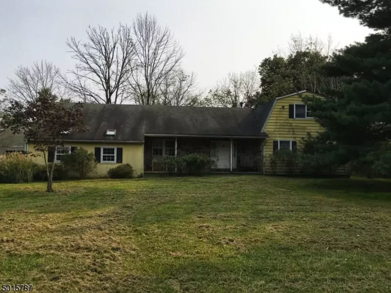 133 Rock Road West, West Amwell Twp., NJ 08530