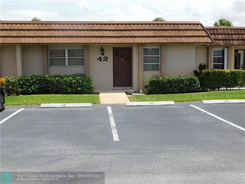 West Palm Beach, FL 33415,5725 Fernley Dr  #42