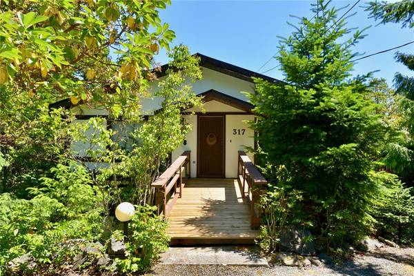 Salt Spring, BC V8K 2J5,317 Cudmore Rd