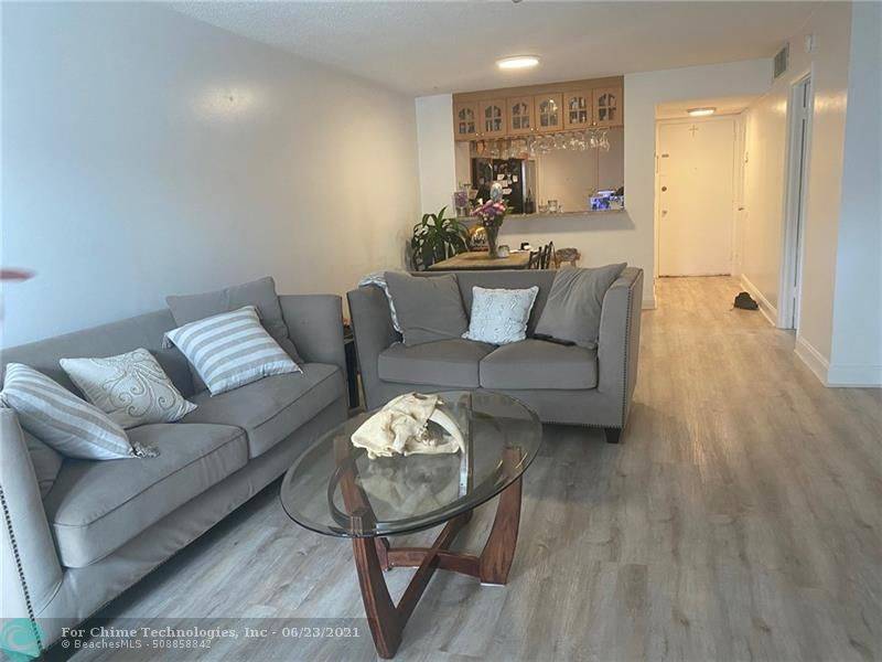 6855 Abbott Ave  #203,  Miami Beach,  FL 33141
