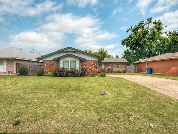 1121 W Woodlane Drive, Midwest City, OK 73110