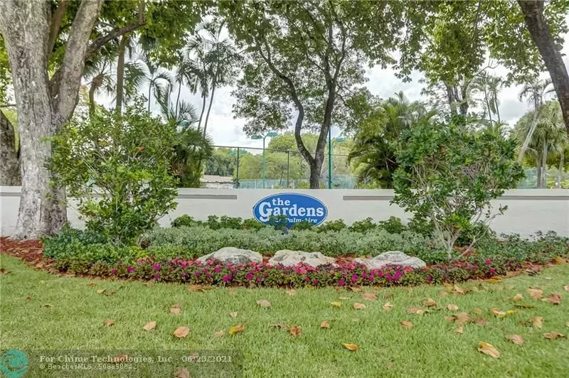 Pompano Beach, FL 33069,102 GARDENS DR  #202