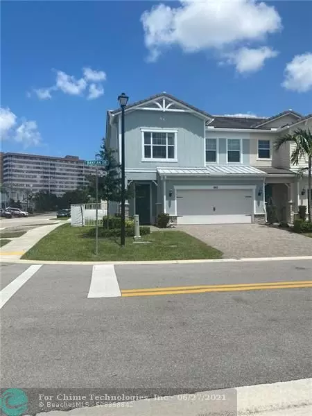 Hollywood, FL 33021,945 Banyan Dr