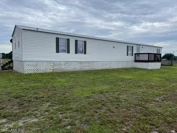 665 N Fronda ST, Clewiston, FL 33440