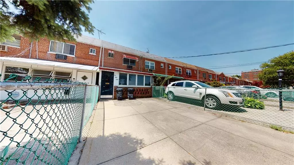 Brooklyn, NY 11207,1058 Hendrix ST