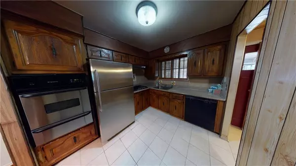 Brooklyn, NY 11207,1058 Hendrix ST