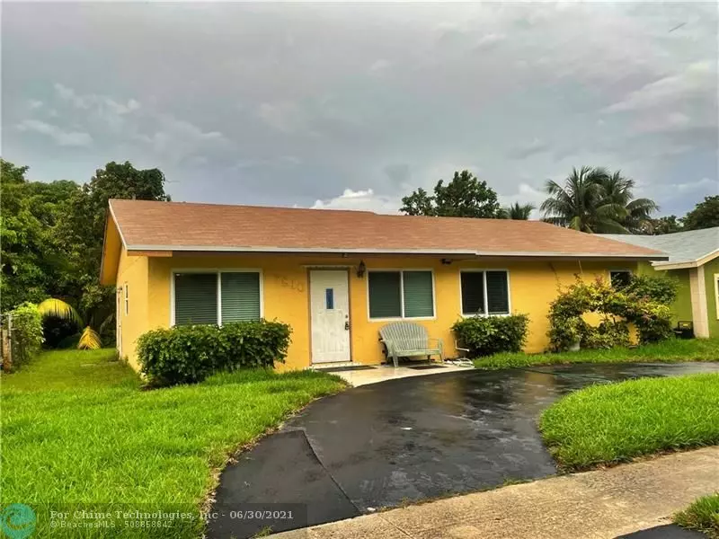 7810 SW 7th Pl, North Lauderdale, FL 33068