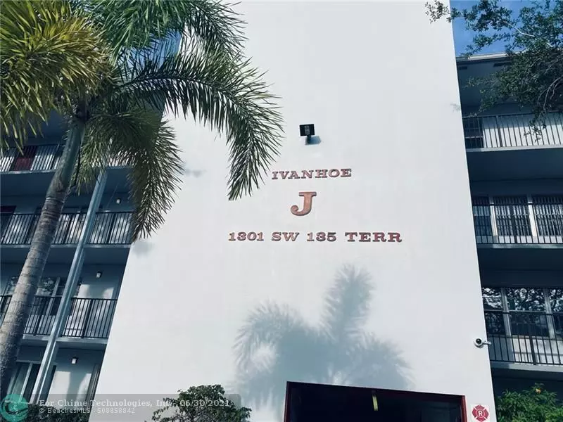 1301 SW 135th Ter  #210J, Pembroke Pines, FL 33027