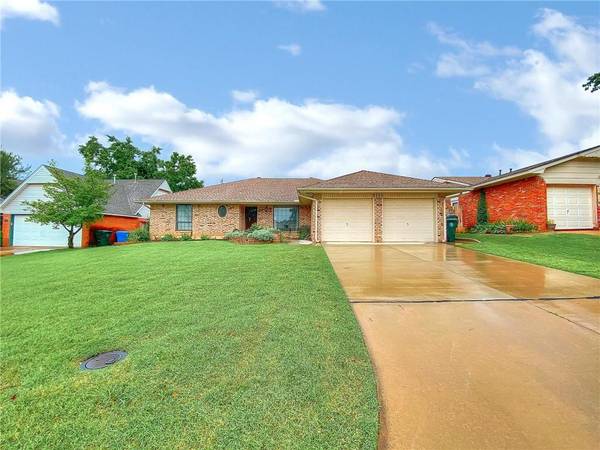 3720 Rolling Lane Circle, Midwest City, OK 73110