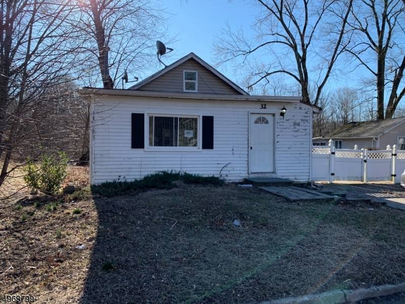 32 RIVERSIDE DR, Oakland Boro, NJ 07436