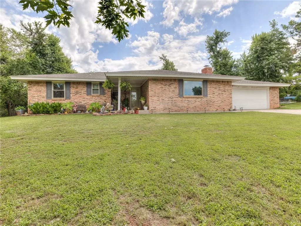 Tuttle, OK 73089,132 Oakwood Drive