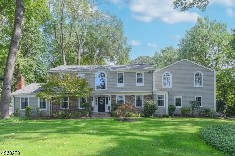 22 YEOMAN DR, Upper Saddle River Boro, NJ 07458