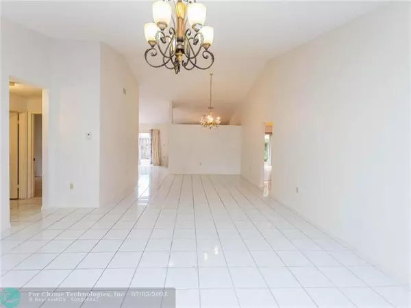 Hialeah, FL 33018,19130 NW 88th Ct