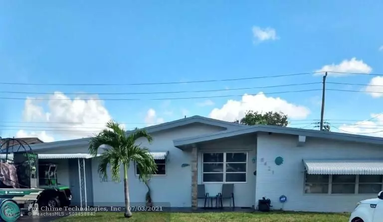 8421 NW 15th Ct, Pembroke Pines, FL 33024