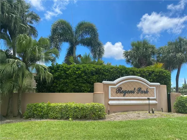 10744 Regent CIR, Naples, FL 34109