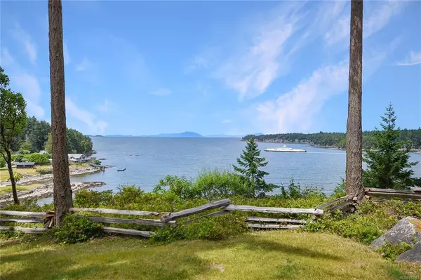 Gabriola Island, BC V0R 1X2,861 Sharie Rd