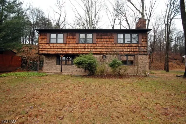 45 MARY DR, Montville Twp., NJ 07082