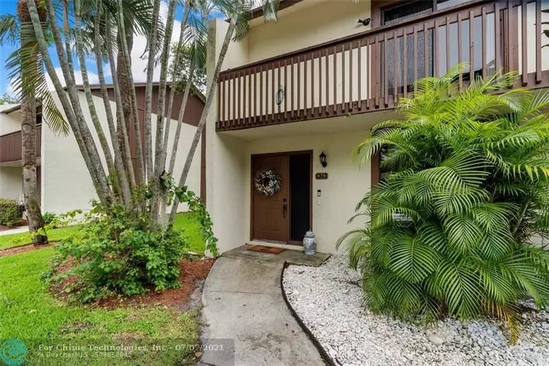 Deerfield Beach, FL 33064,828 NW 47th St  #828