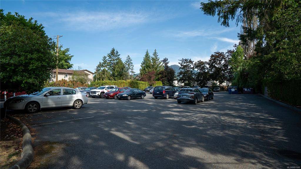 Duncan, BC V9L 4B8,3251 Cowichan Lake Rd #105