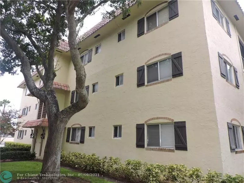 257 S Cypress Rd  #405, Pompano Beach, FL 33060