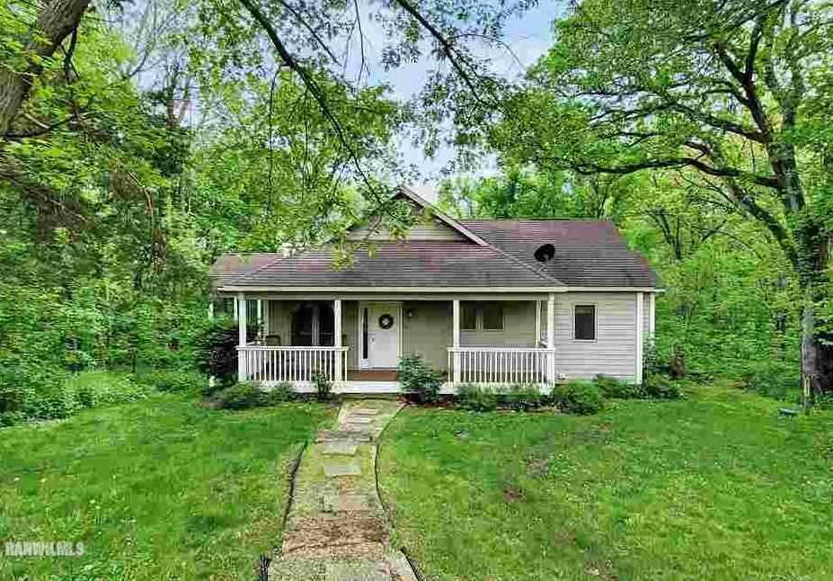 7 Honeycomb Court, Galena, IL 61036