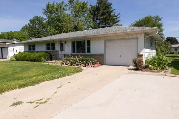 357 Phyllis Avenue, Rochelle, IL 61068