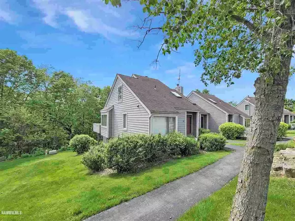 126 Plum Cove Drive, Galena, IL 61036