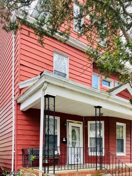 118 N 19TH ST, East Orange City, NJ 07017