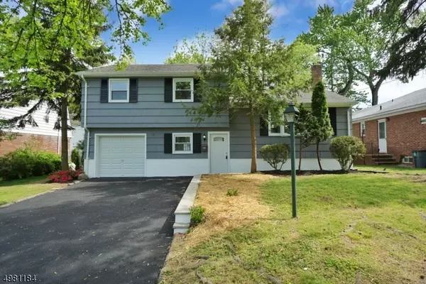 11 SENECA RD, Cranford Twp., NJ 07016