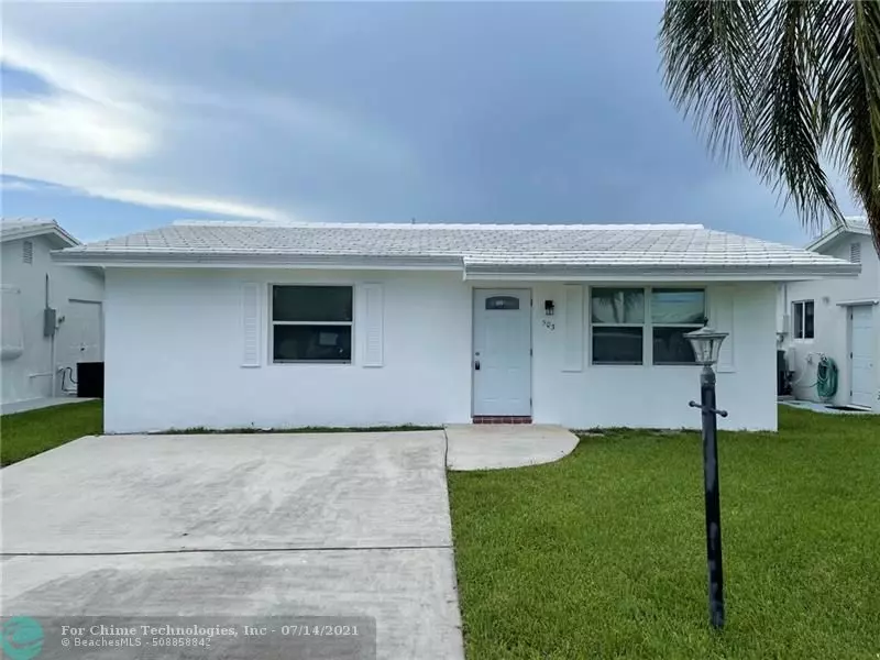 503 SW 16th St, Boynton Beach, FL 33426