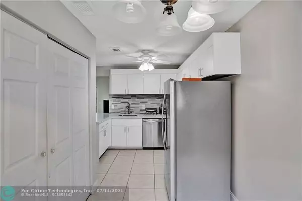 Deerfield Beach, FL 33442,44 Centennial Ct  #44