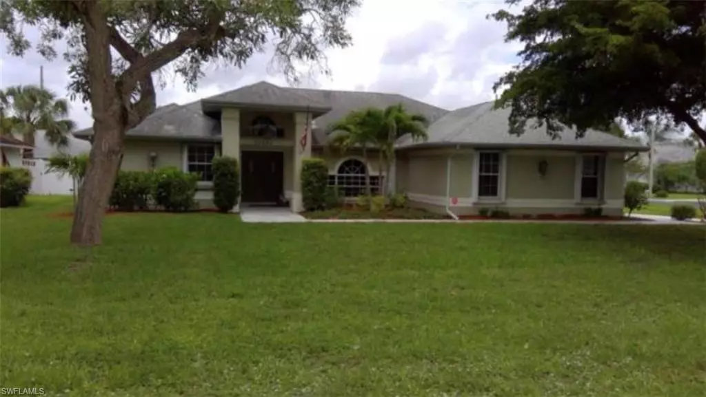 North Fort Myers, FL 33903,13491 Red Maple CIR