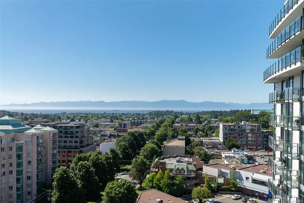 Victoria, BC V8V 3N7,989 Johnson St #1208