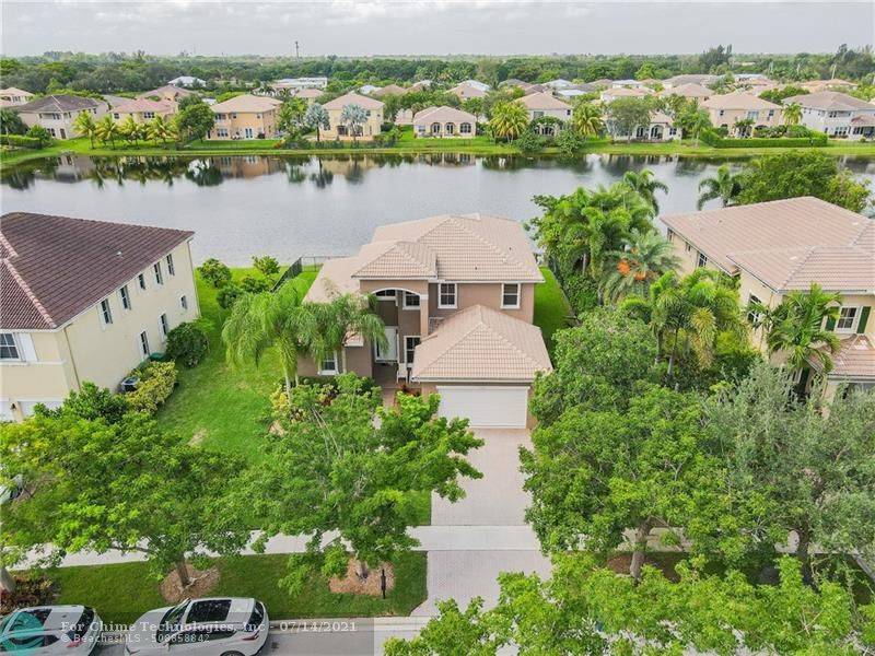 10454 SW 54th St, Cooper City, FL 33328