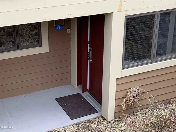 Galena, IL 61036,LC 10 Long Bay Point Drive