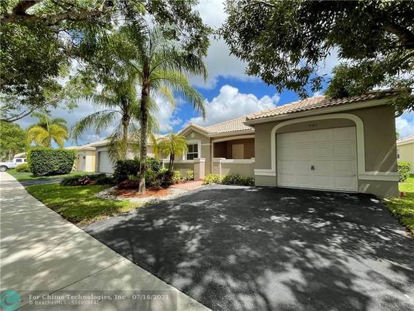 Weston, FL 33331,4165 Pine Ridge Ln